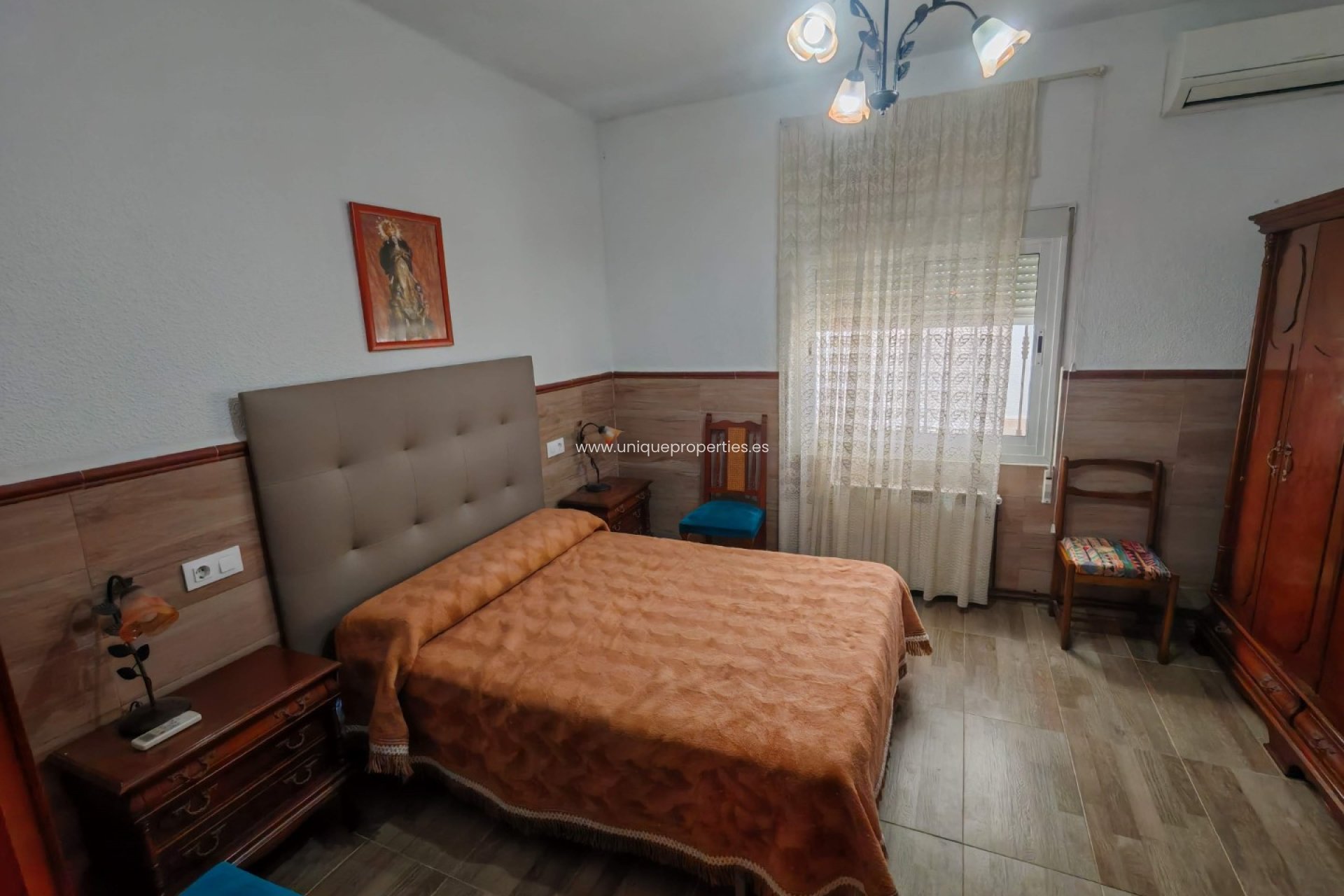 Resale - Village House -
Cantoria
