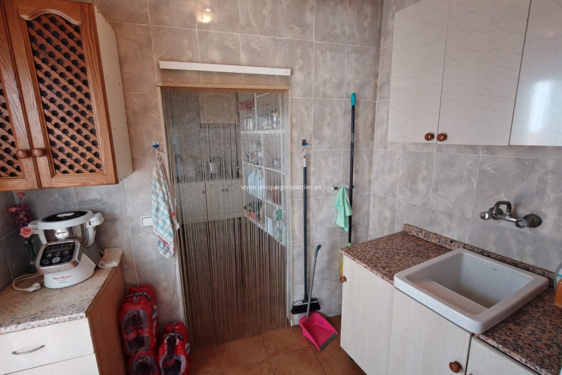 Resale - Village House -
Cantoria