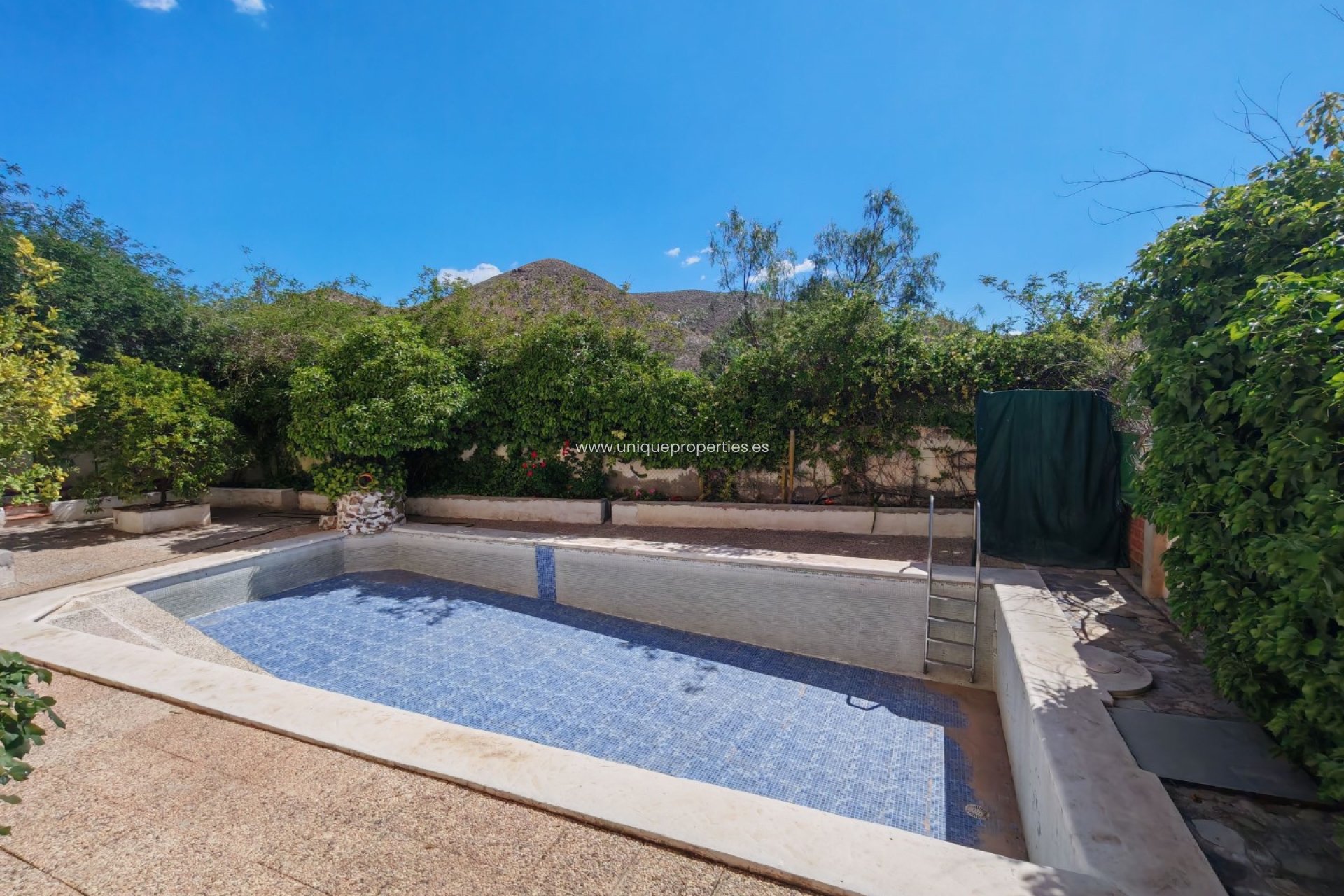 Resale - Village House -
Cantoria