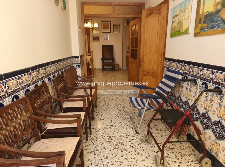 Resale - Village House -
Castril