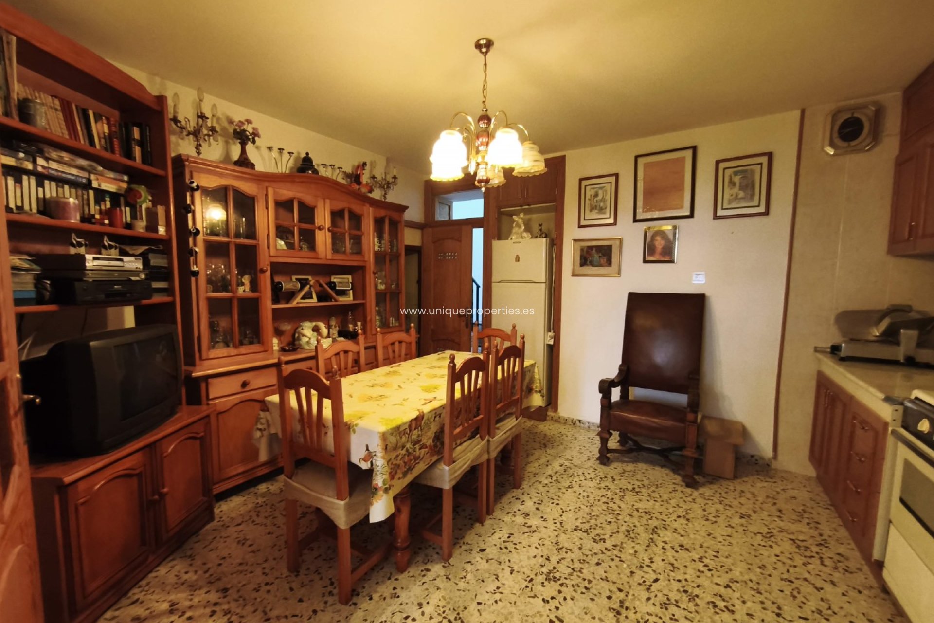 Resale - Village House -
Castril
