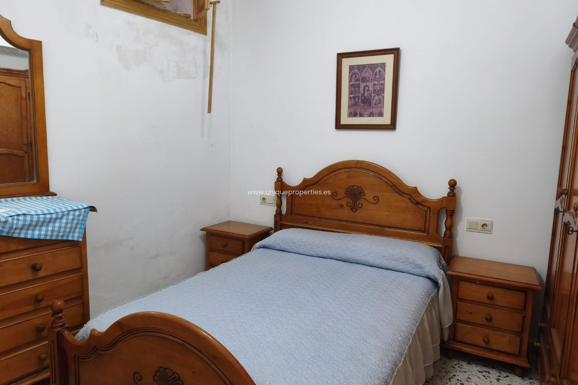 Resale - Village House -
Castril