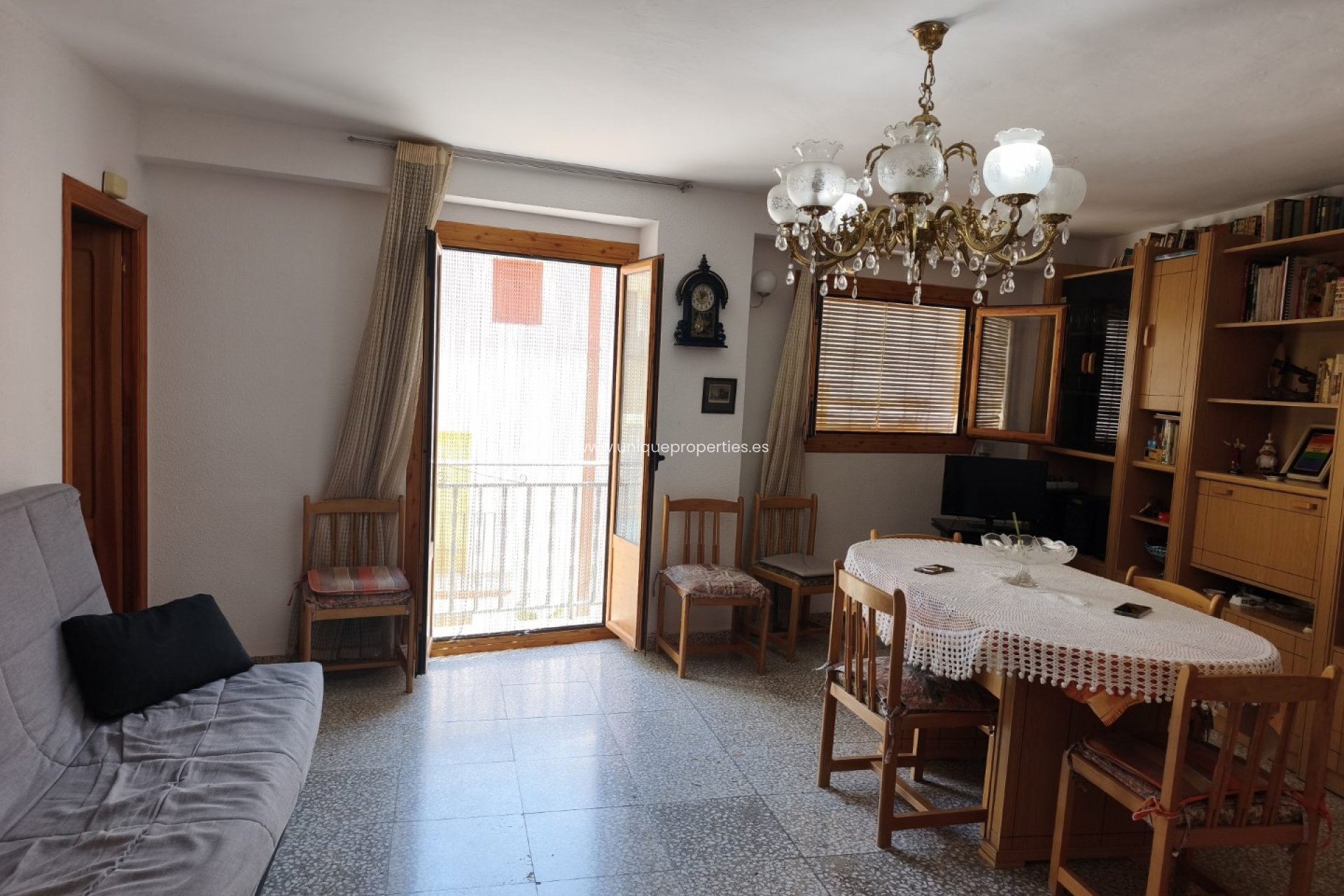Resale - Village House -
Castril