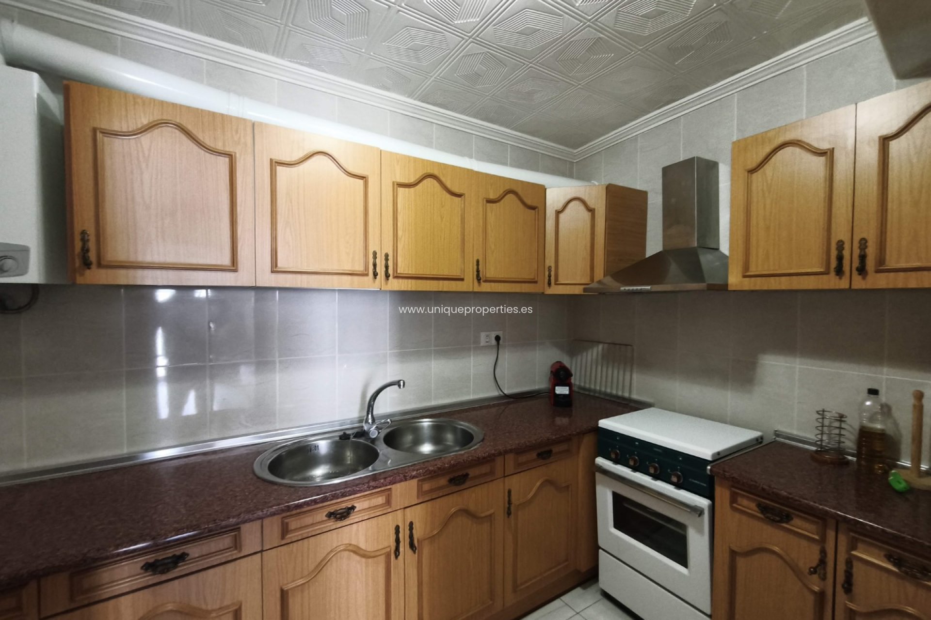 Resale - Village House -
Castril