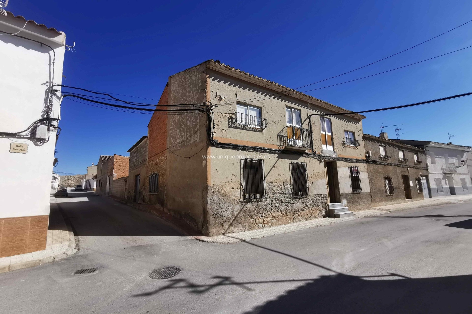 Resale - Village House -
Cortes de Baza