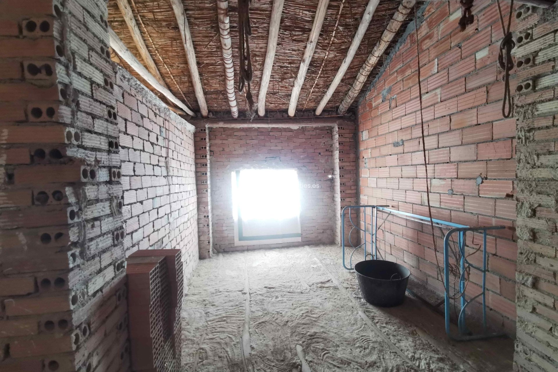 Resale - Village House -
Cortes de Baza