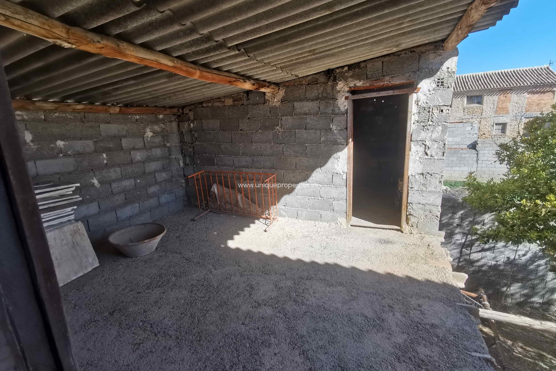 Resale - Village House -
Cortes de Baza