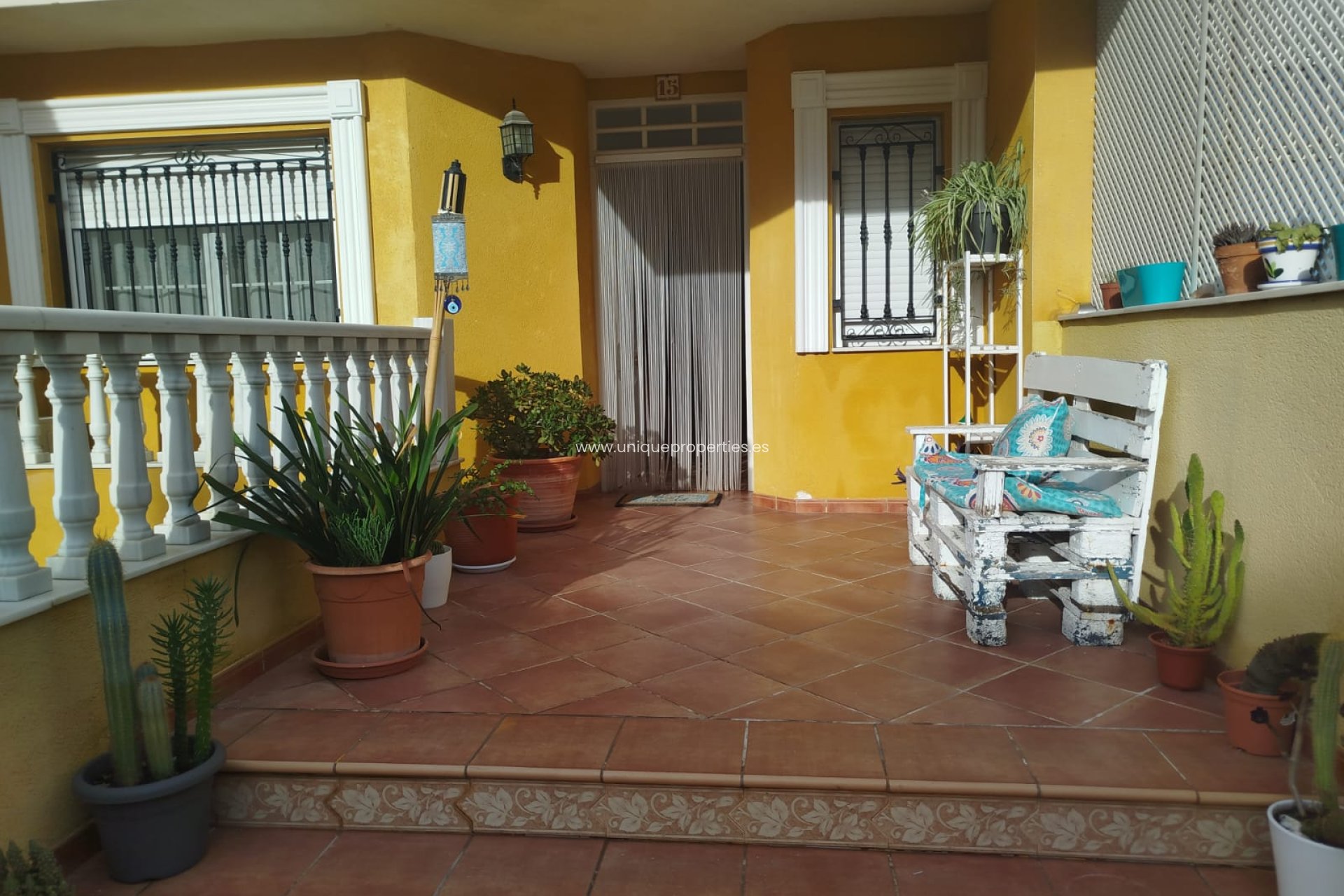 Resale - Village House -
Fines