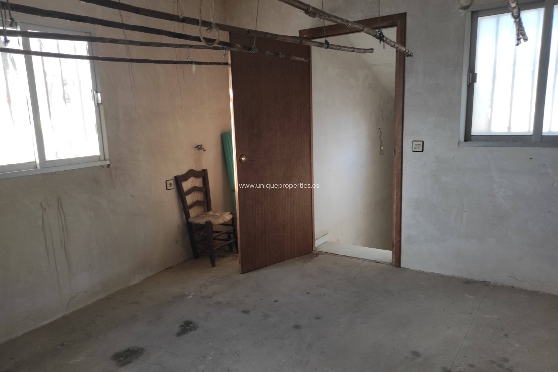 Resale - Village House -
Higueral