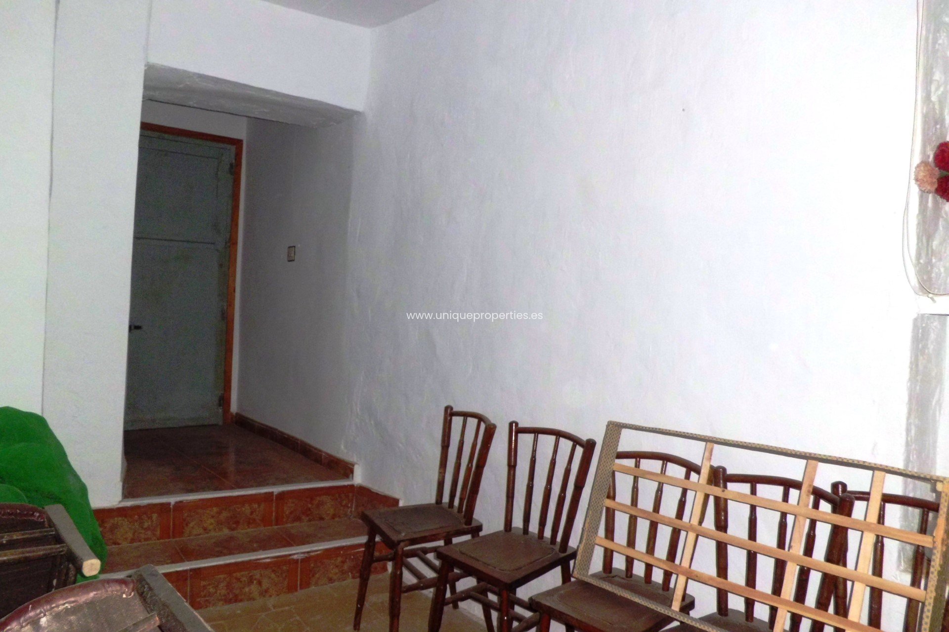 Resale - Village House -
Higueral