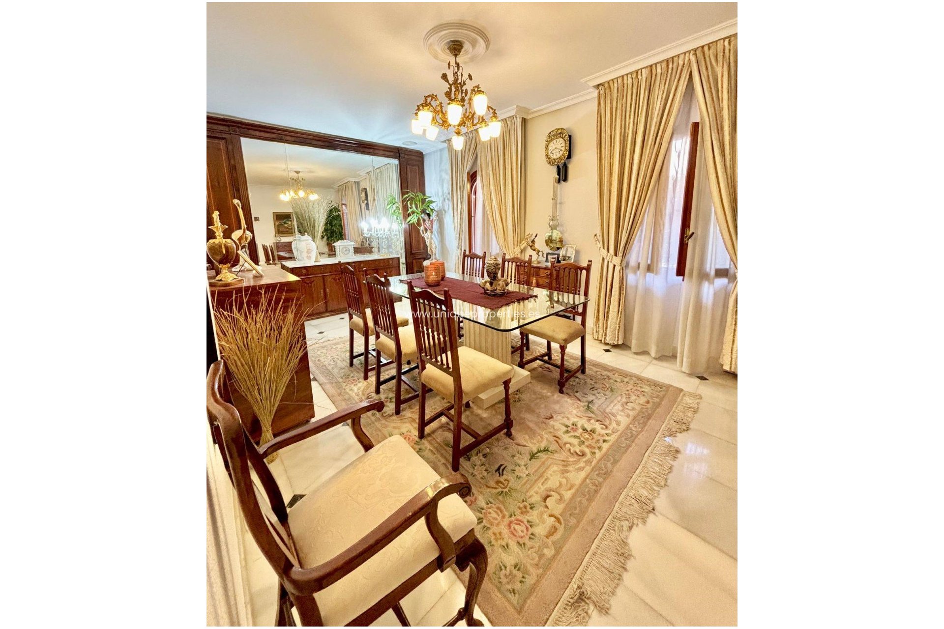 Resale - Village House -
Olula del Rio