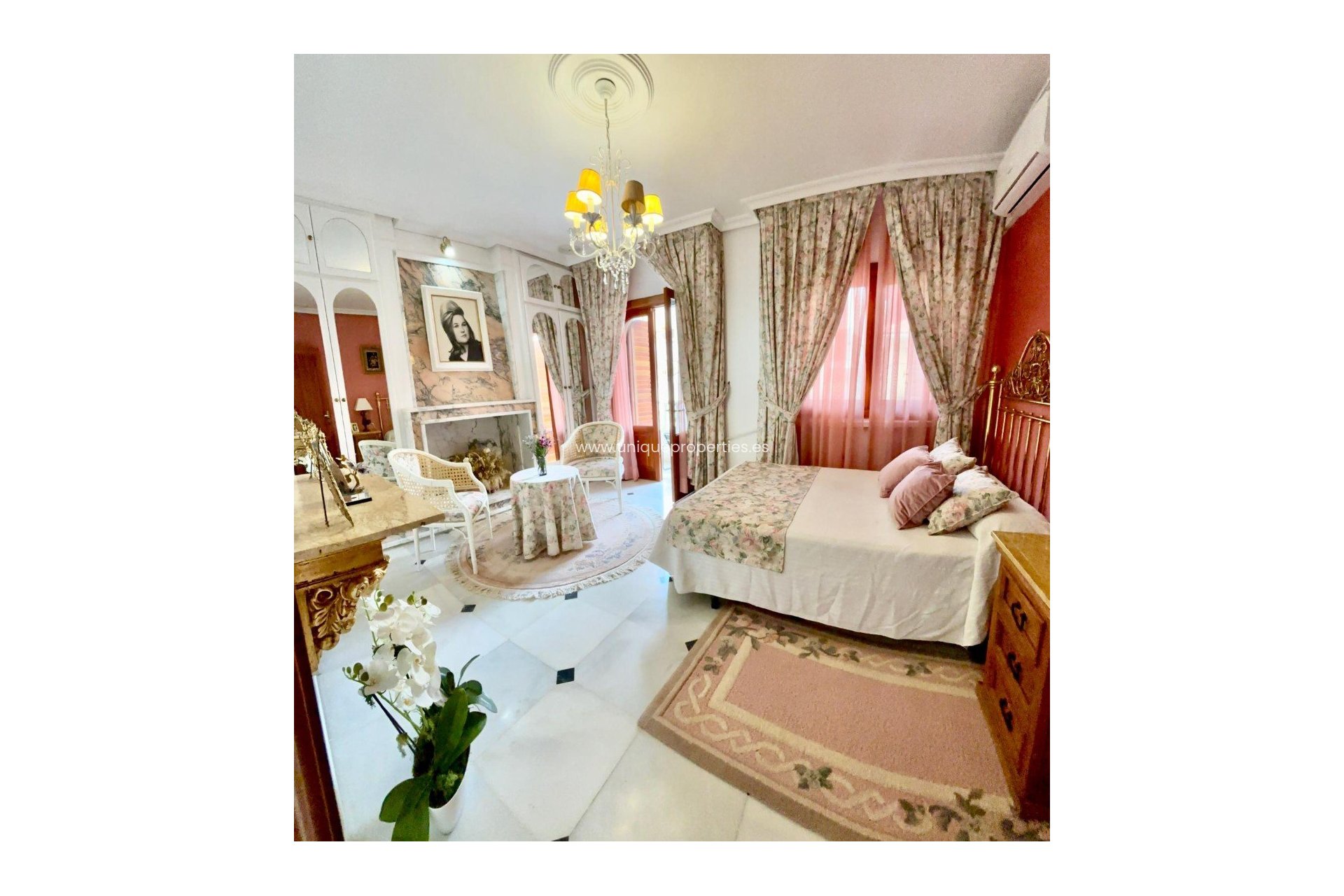 Resale - Village House -
Olula del Rio
