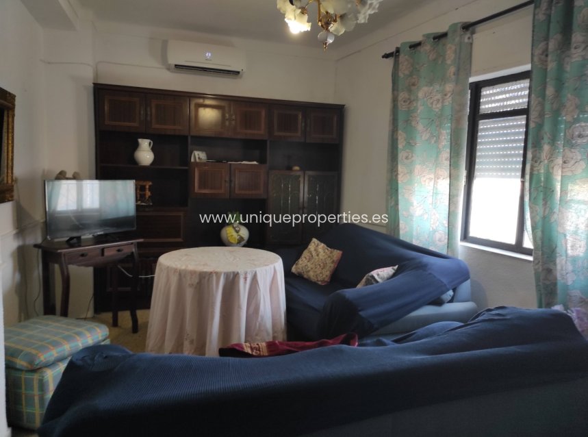 Resale - Village House -
Olula del Rio