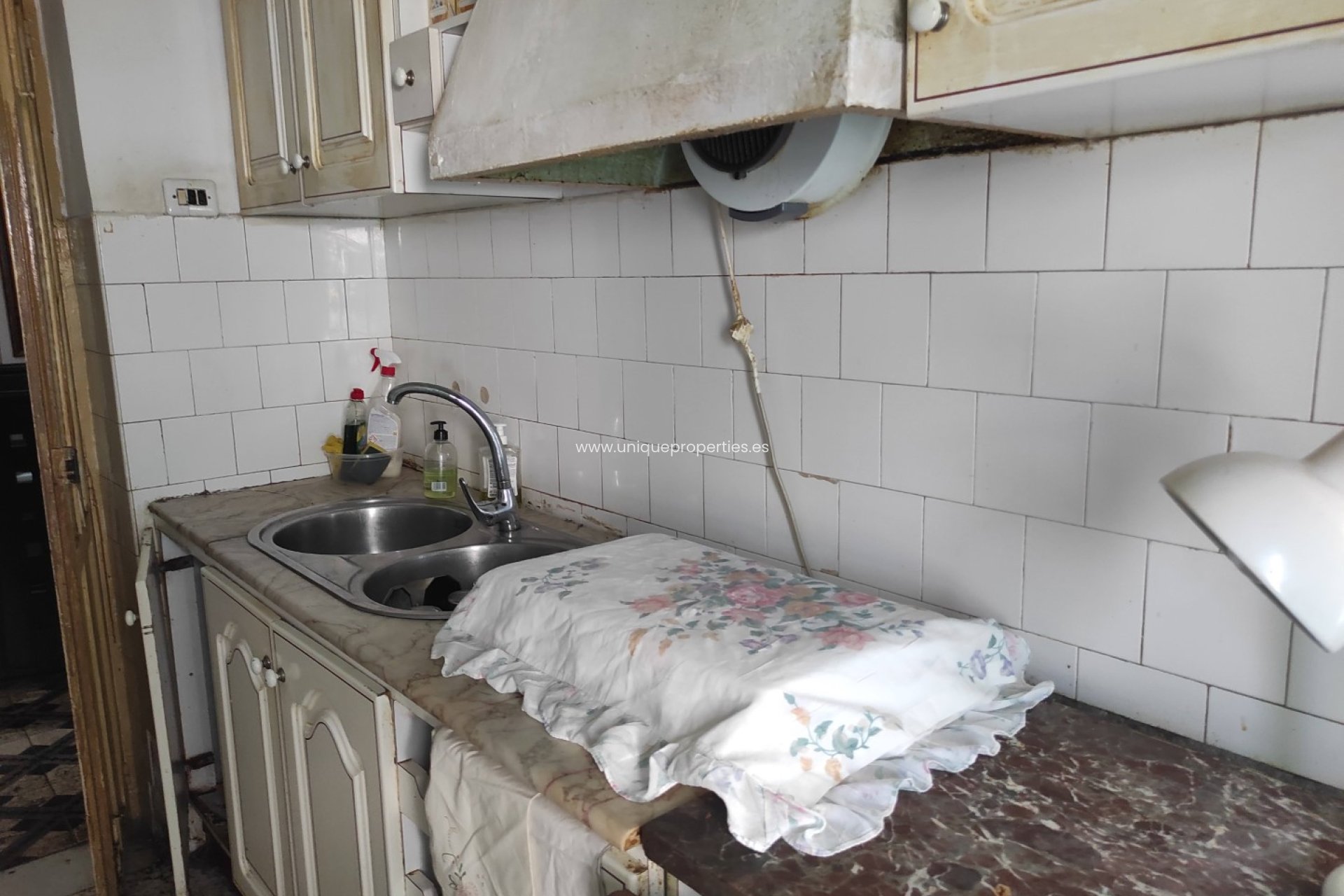 Resale - Village House -
Olula del Rio