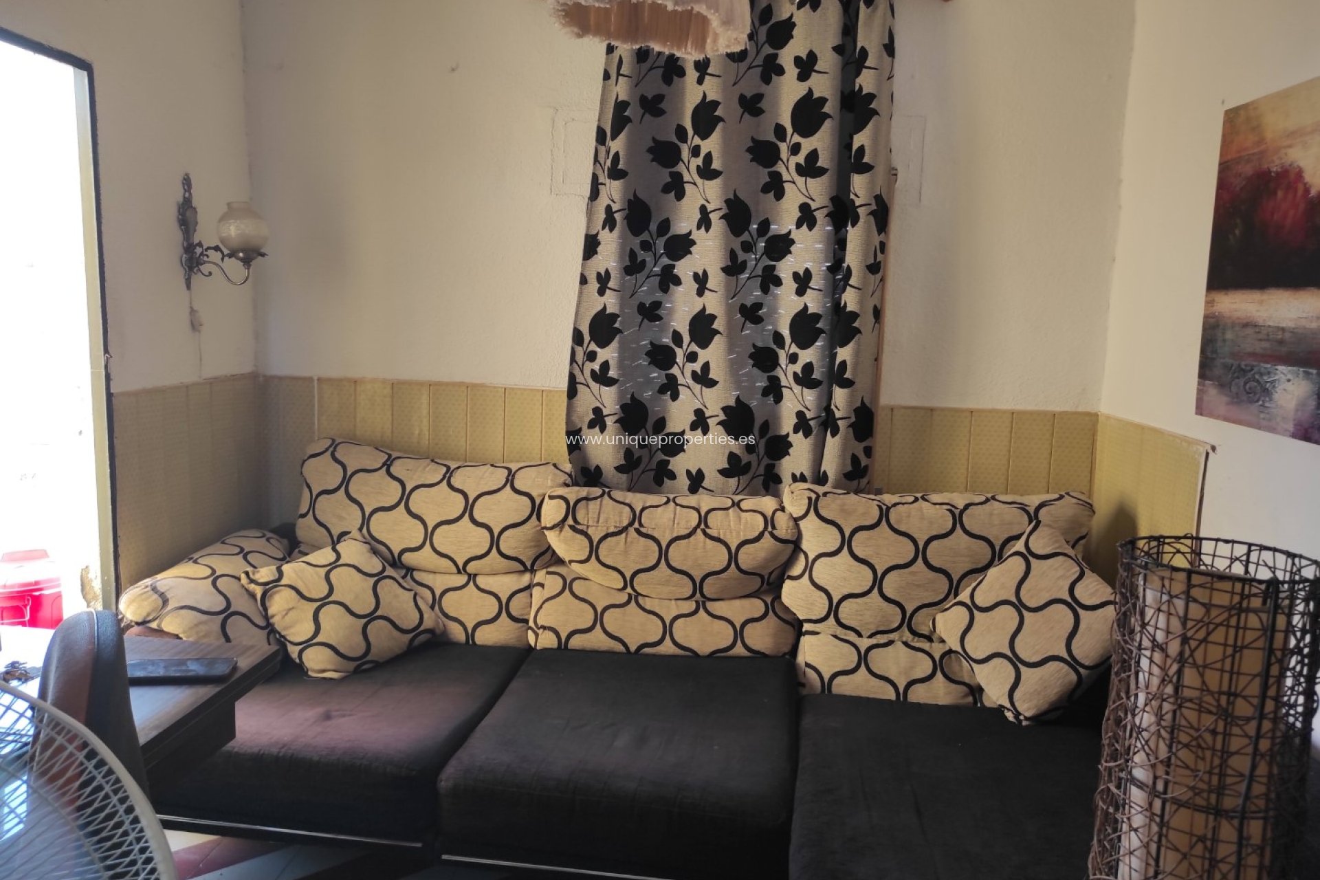 Resale - Village House -
Olula del Rio