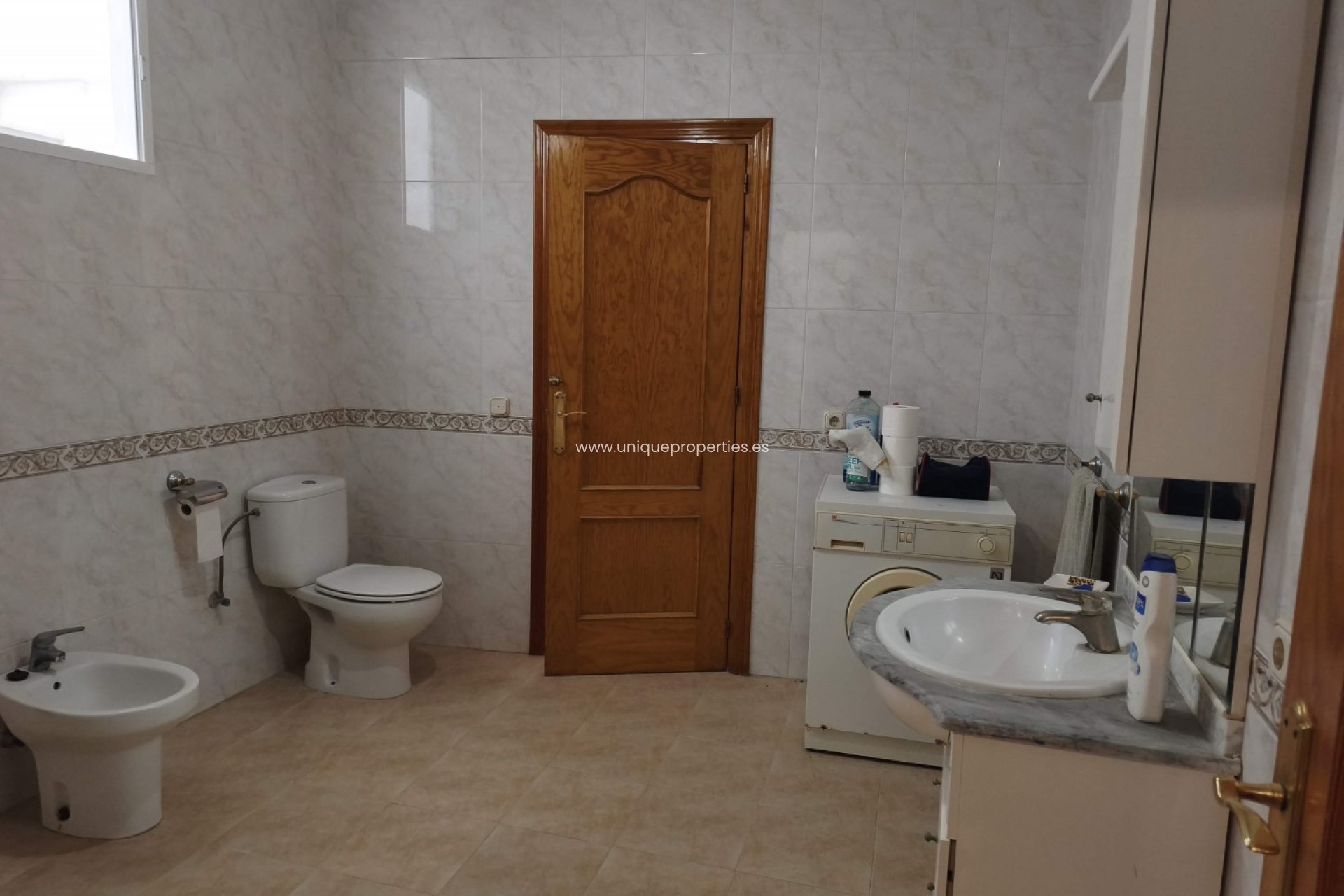 Resale - Village House -
Olula del Rio
