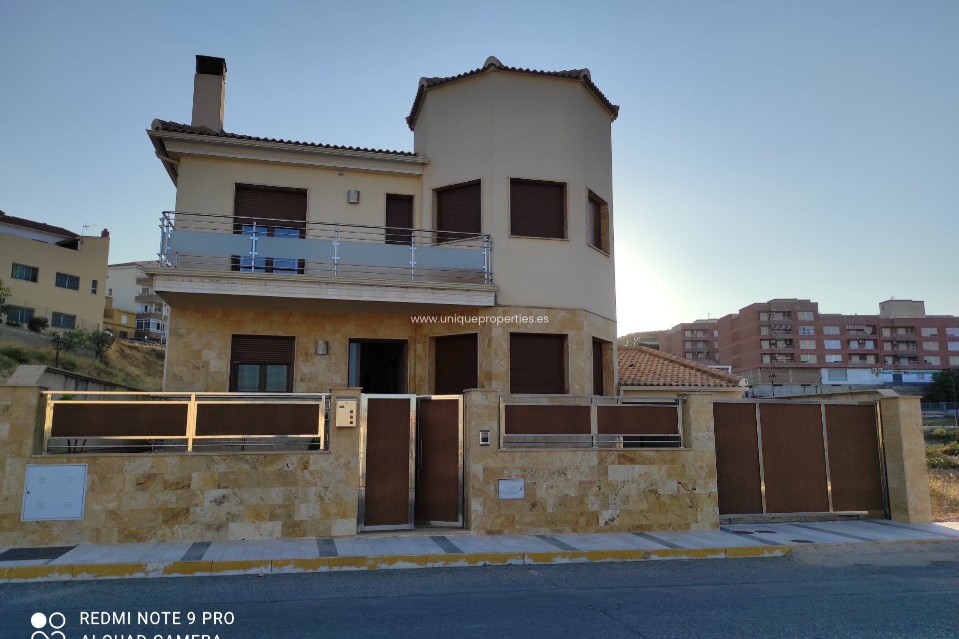 Resale - Village House -
Olula del Rio