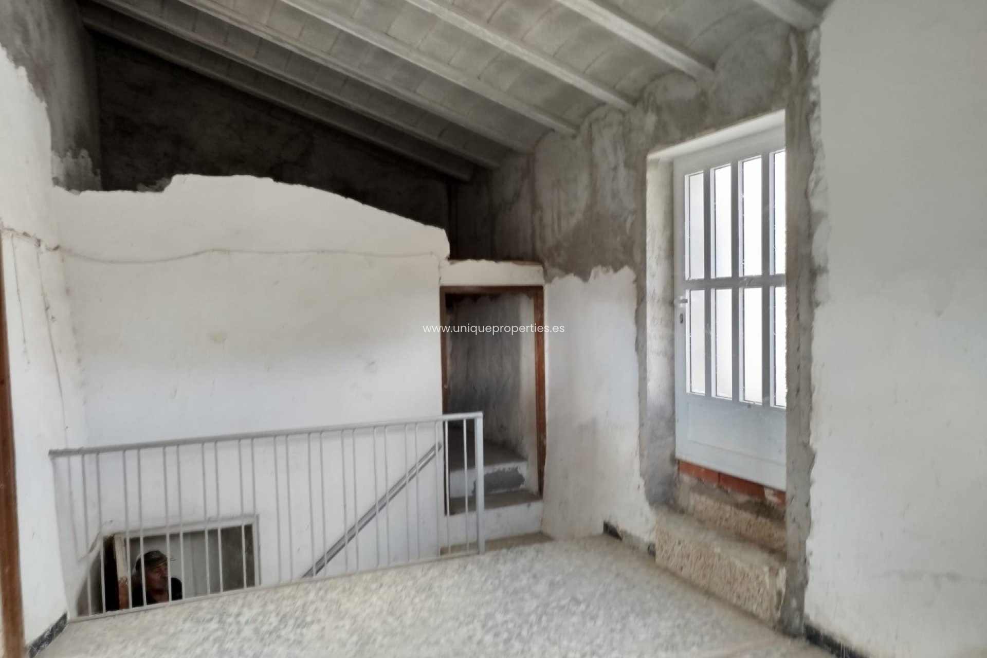 Resale - Village House -
Oria