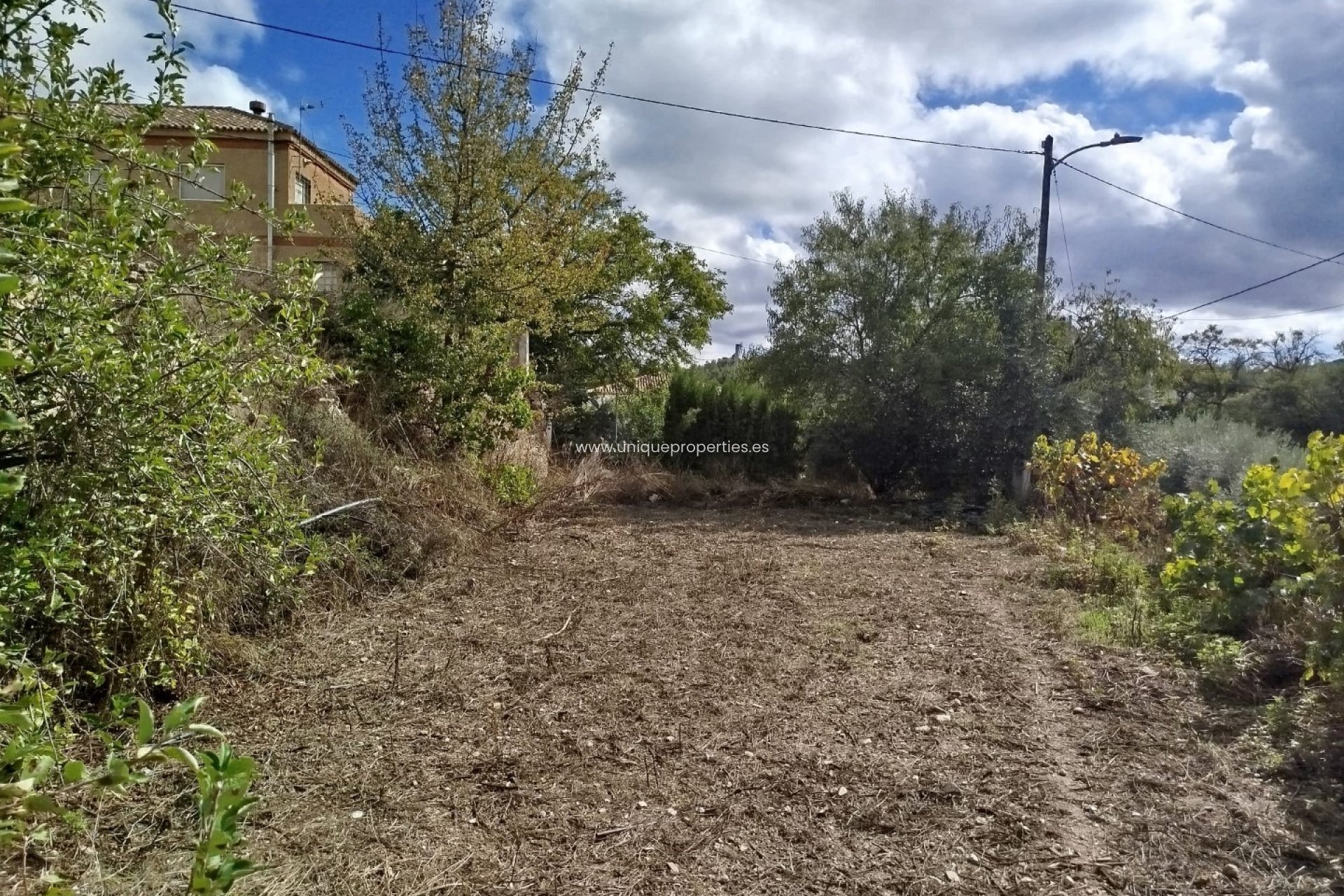 Resale - Village House -
Oria