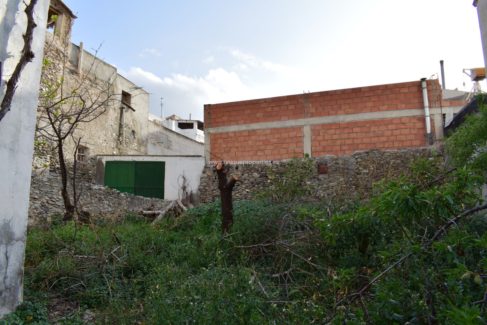 Resale - Village House -
Sufli