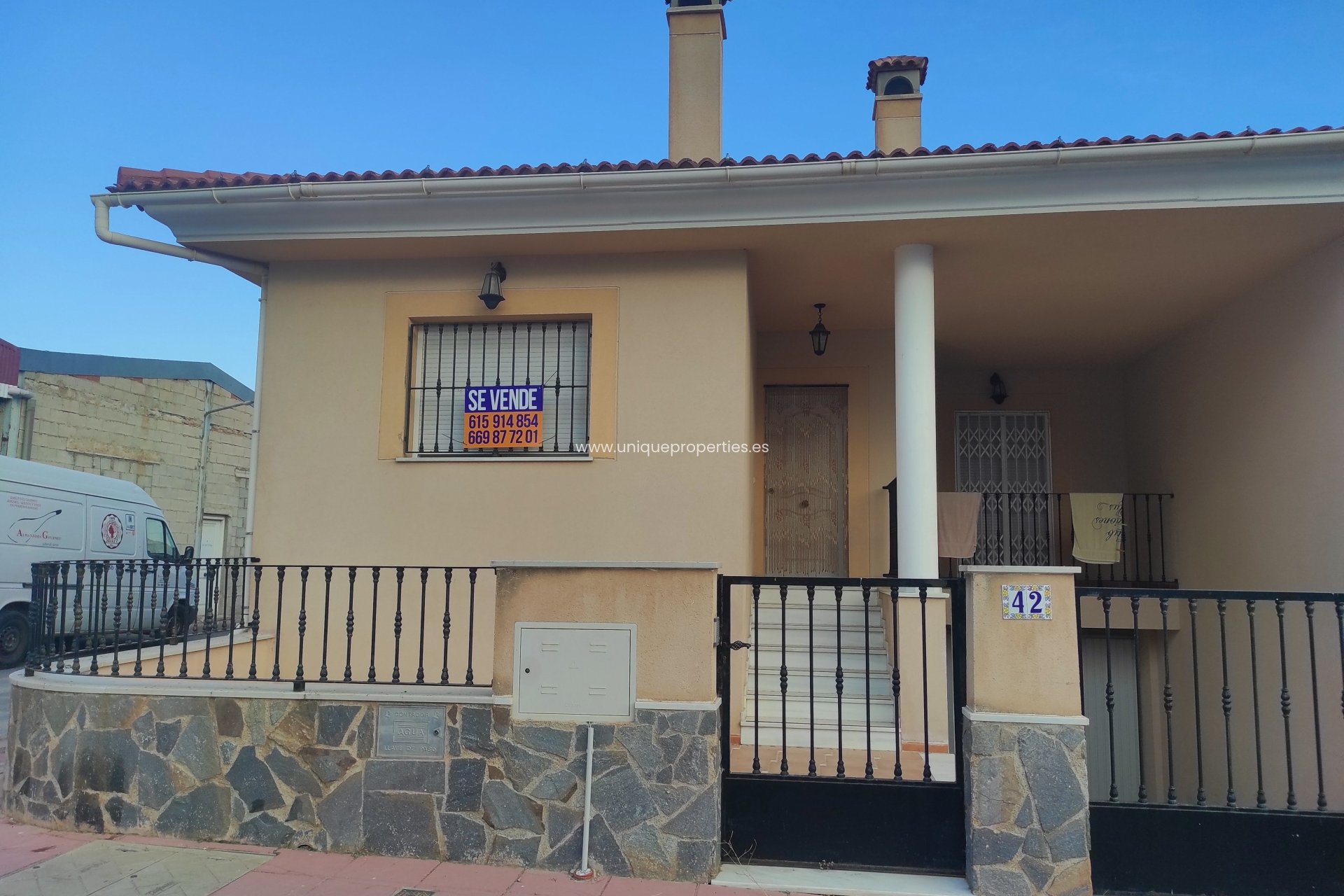 Resale - Village House -
Tijola