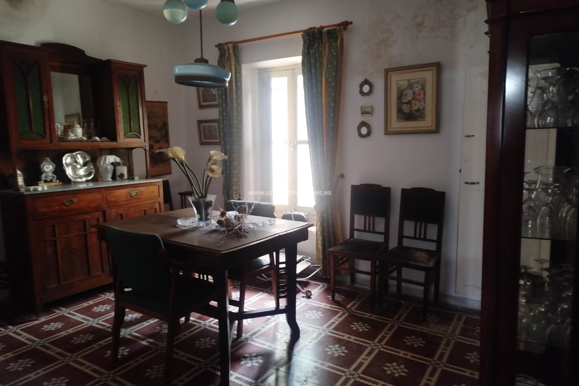 Resale - Village House -
Tijola