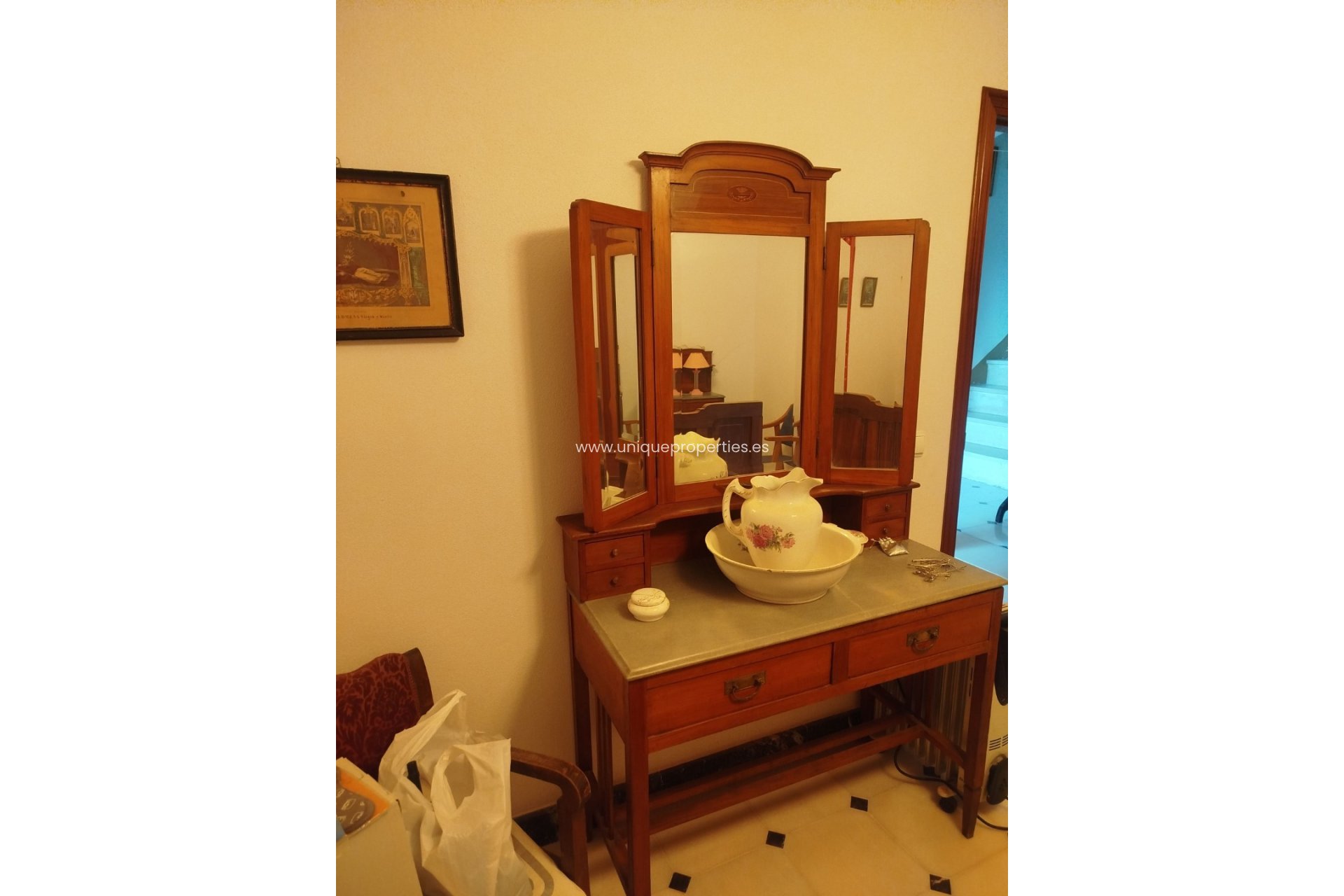 Resale - Village House -
Tijola