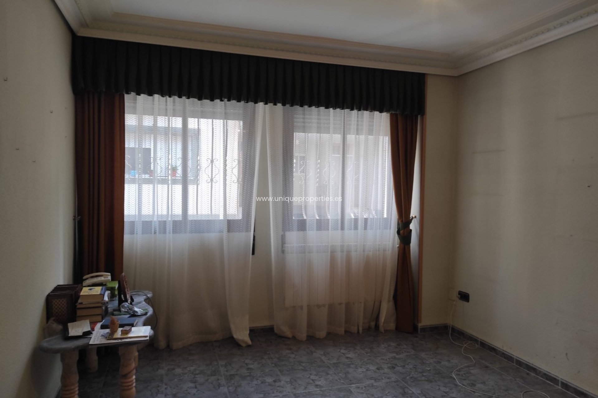 Resale - Village House -
Tijola