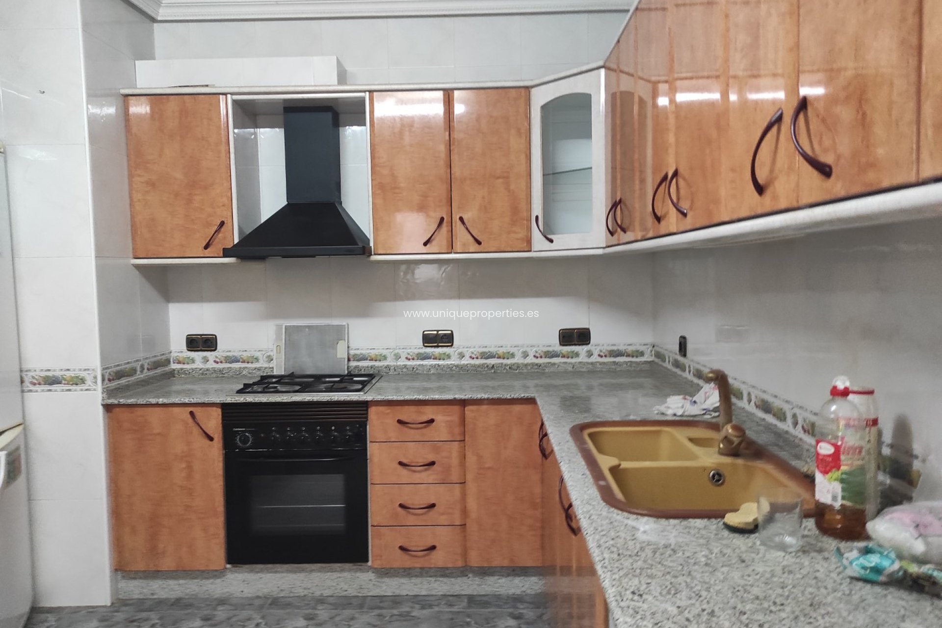 Resale - Village House -
Tijola