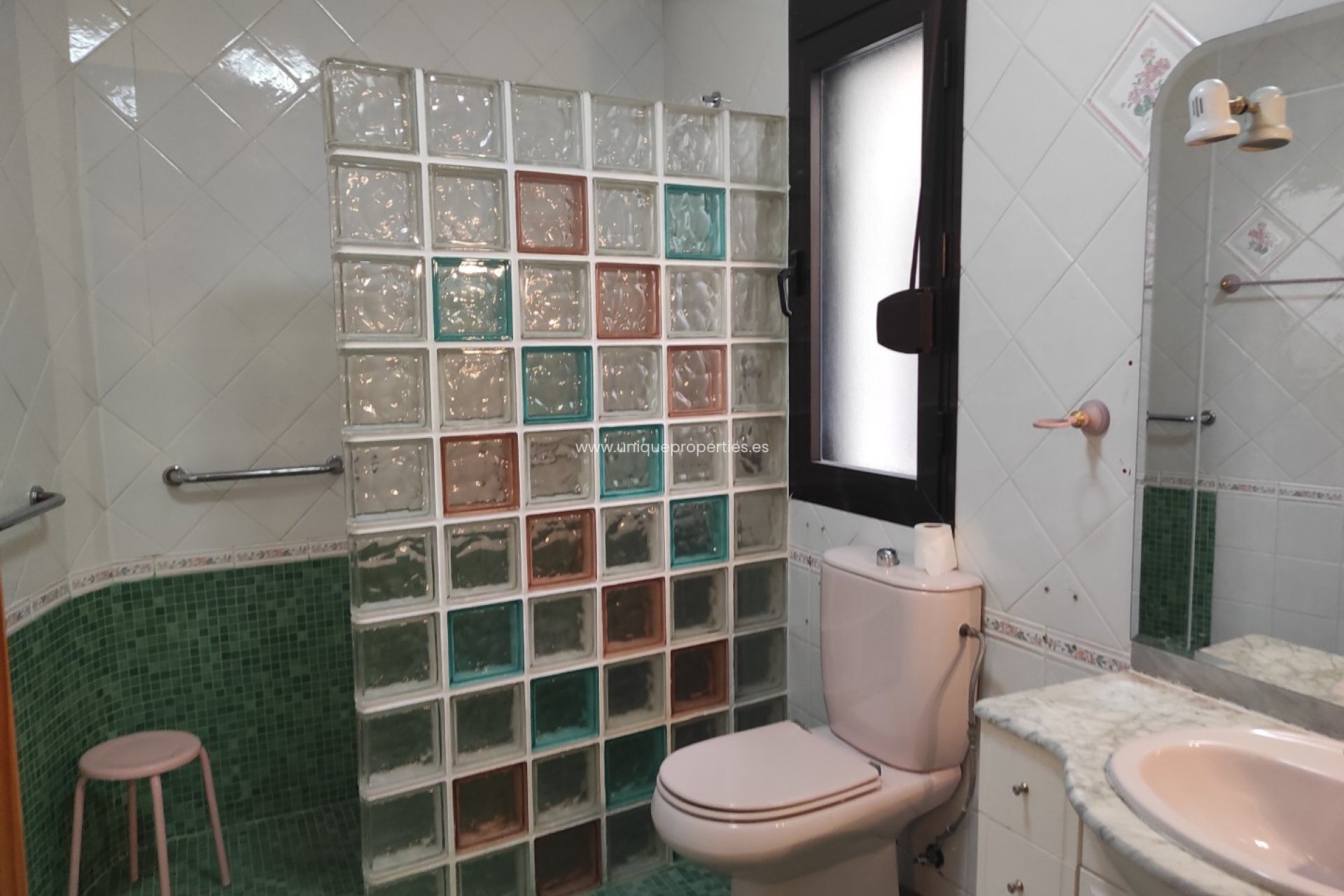 Resale - Village House -
Tijola