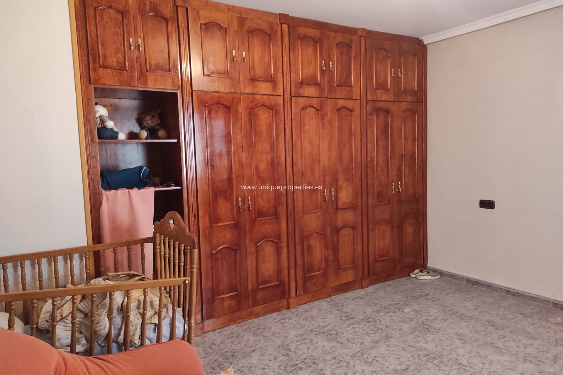 Resale - Village House -
Tijola