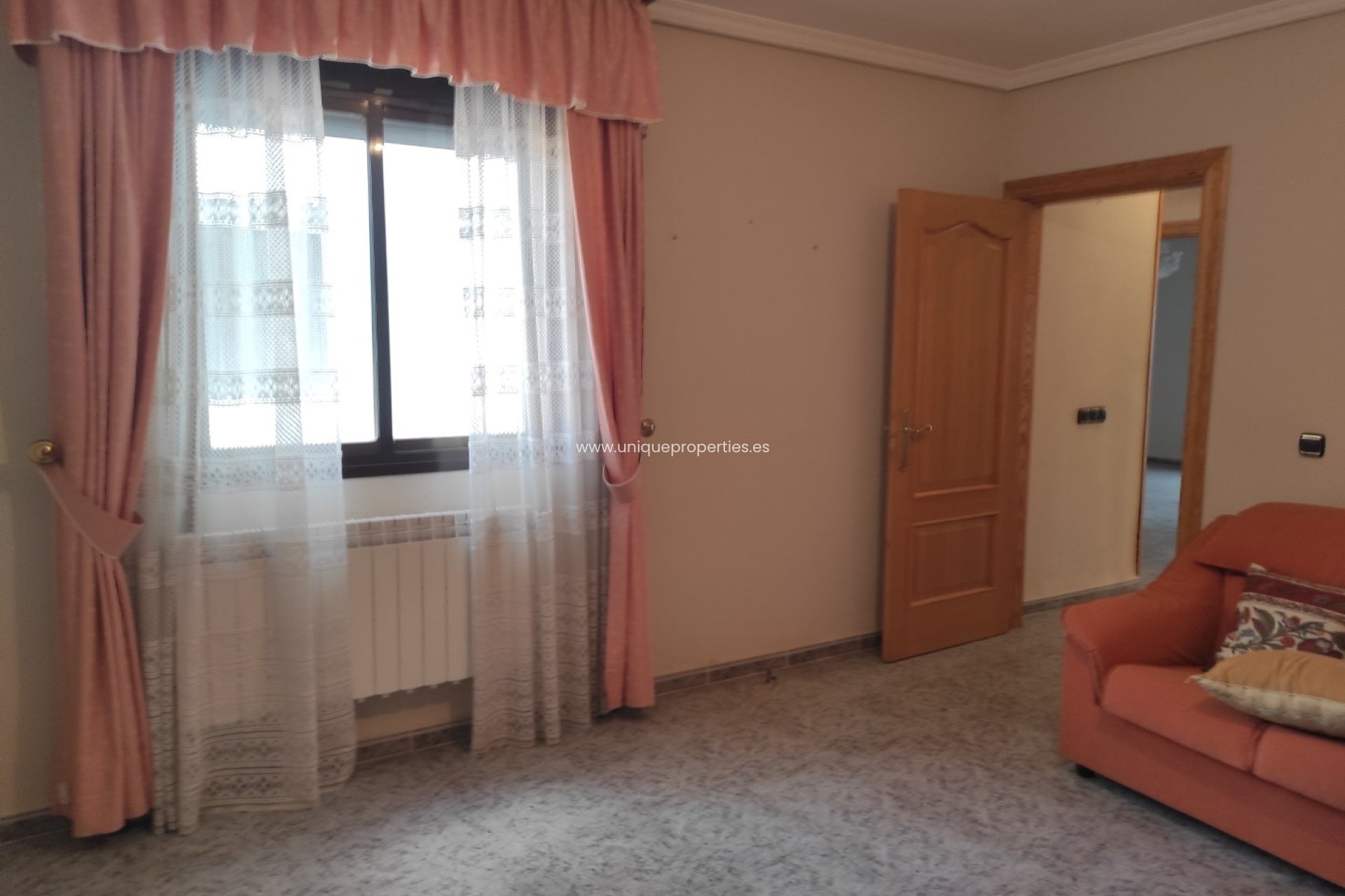 Resale - Village House -
Tijola