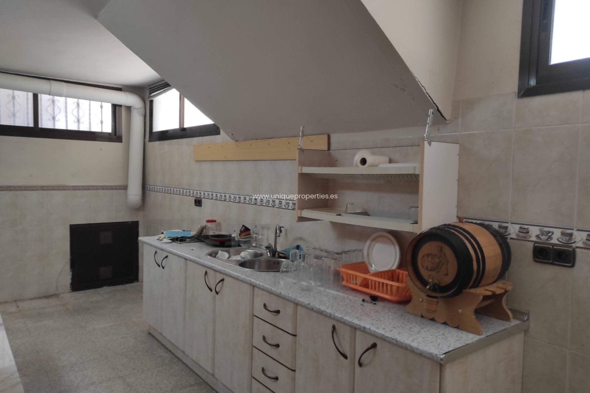 Resale - Village House -
Tijola