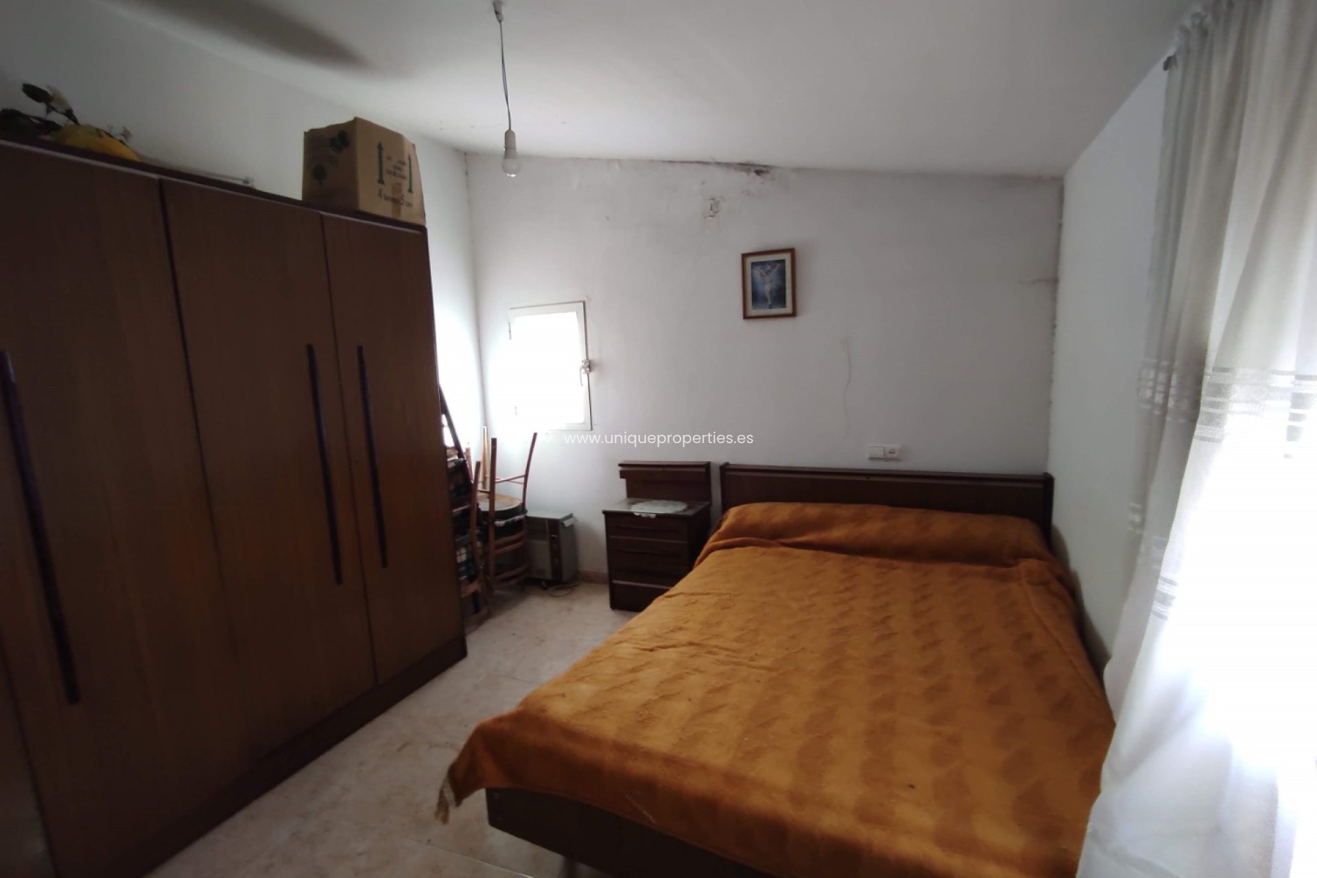 Resale - Village House -
Urracal