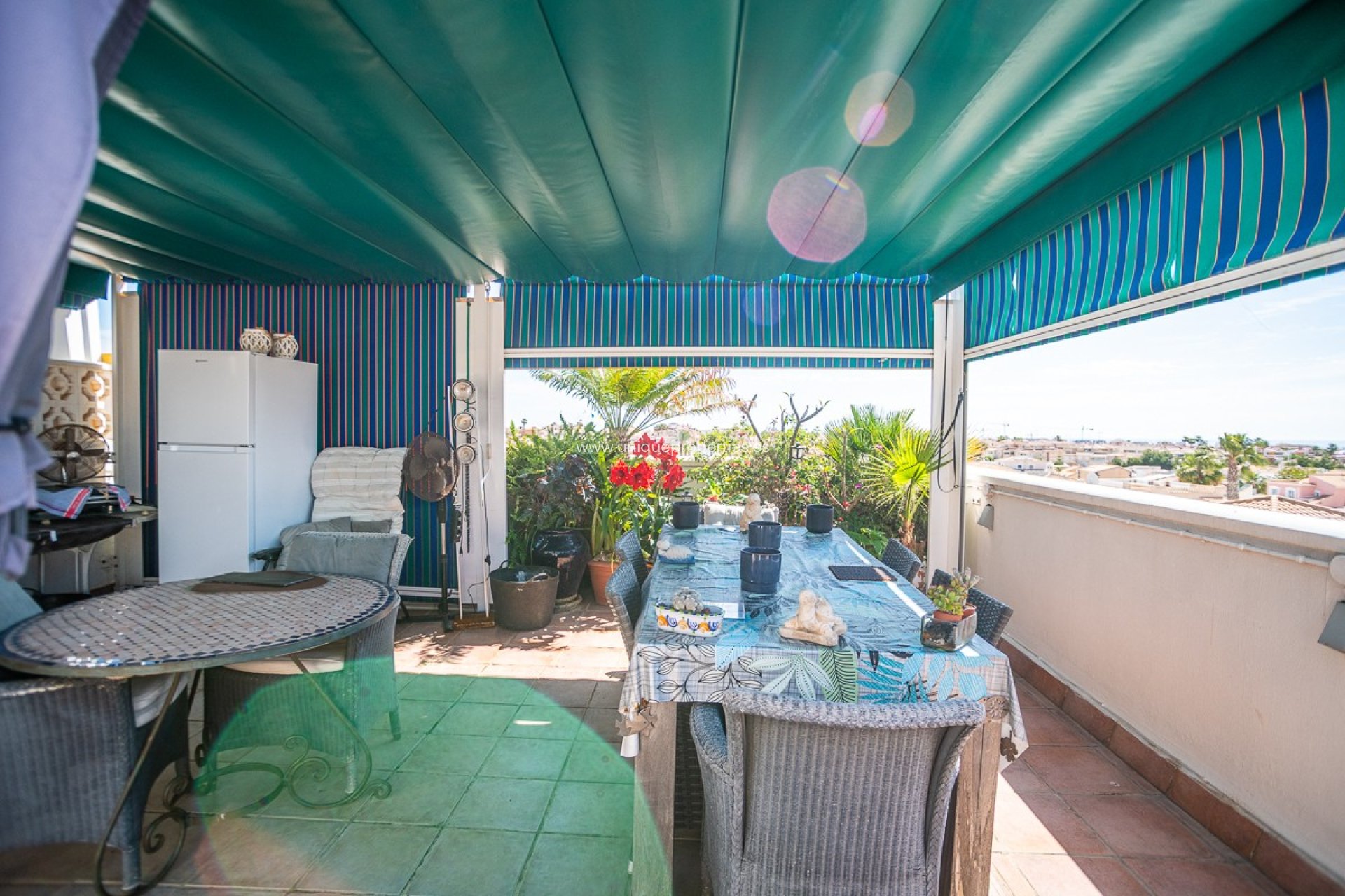 Reventa - Apartment -
ALICANTE - La Florida