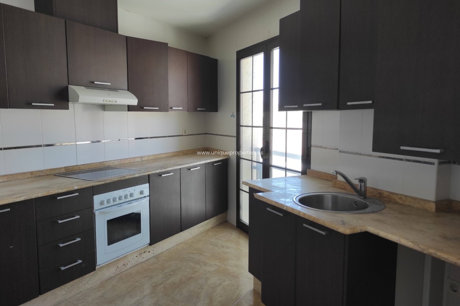 Reventa - Apartment -
Olula del Rio