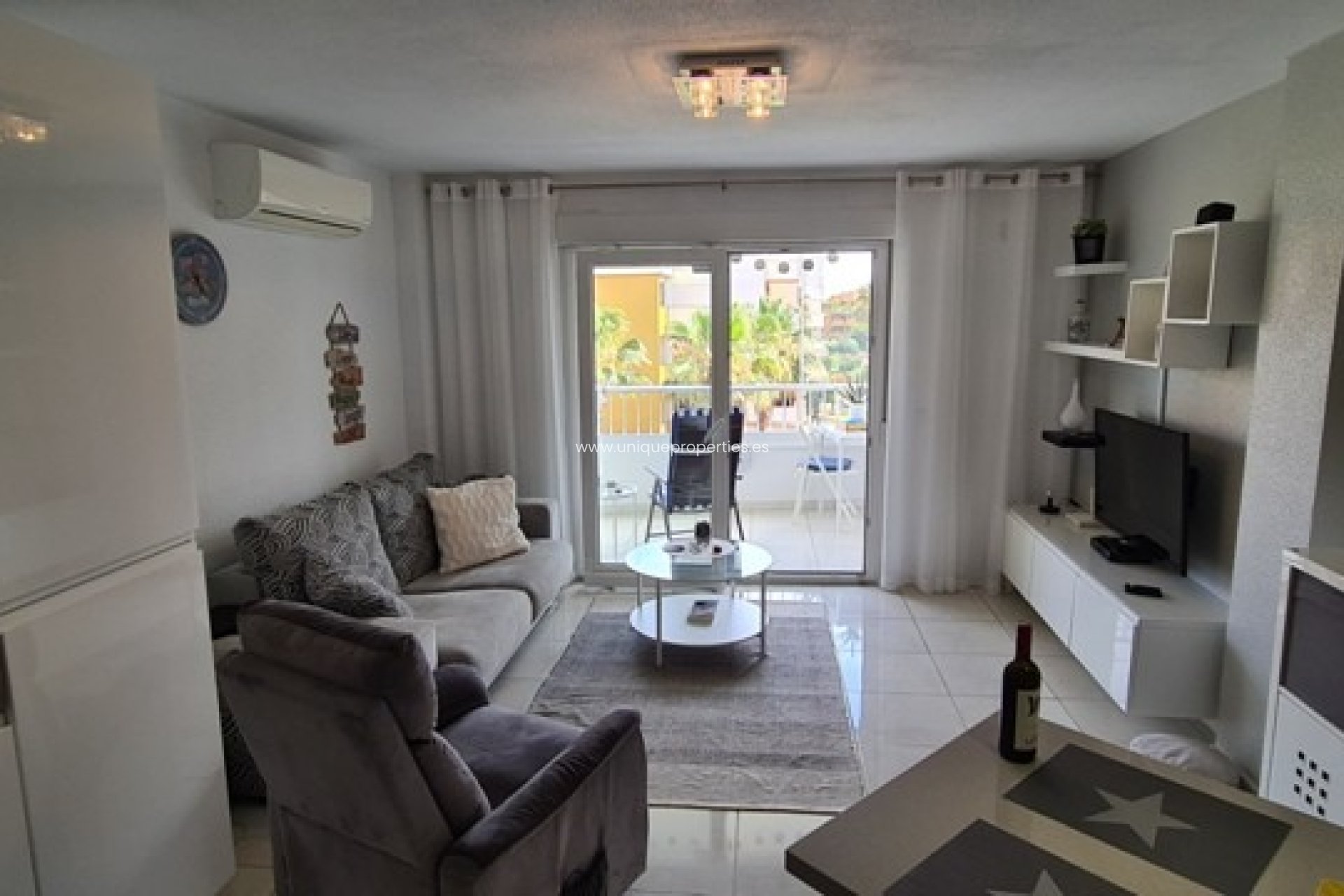 Reventa - Apartment -
Orihuela Costa - Punta Prima