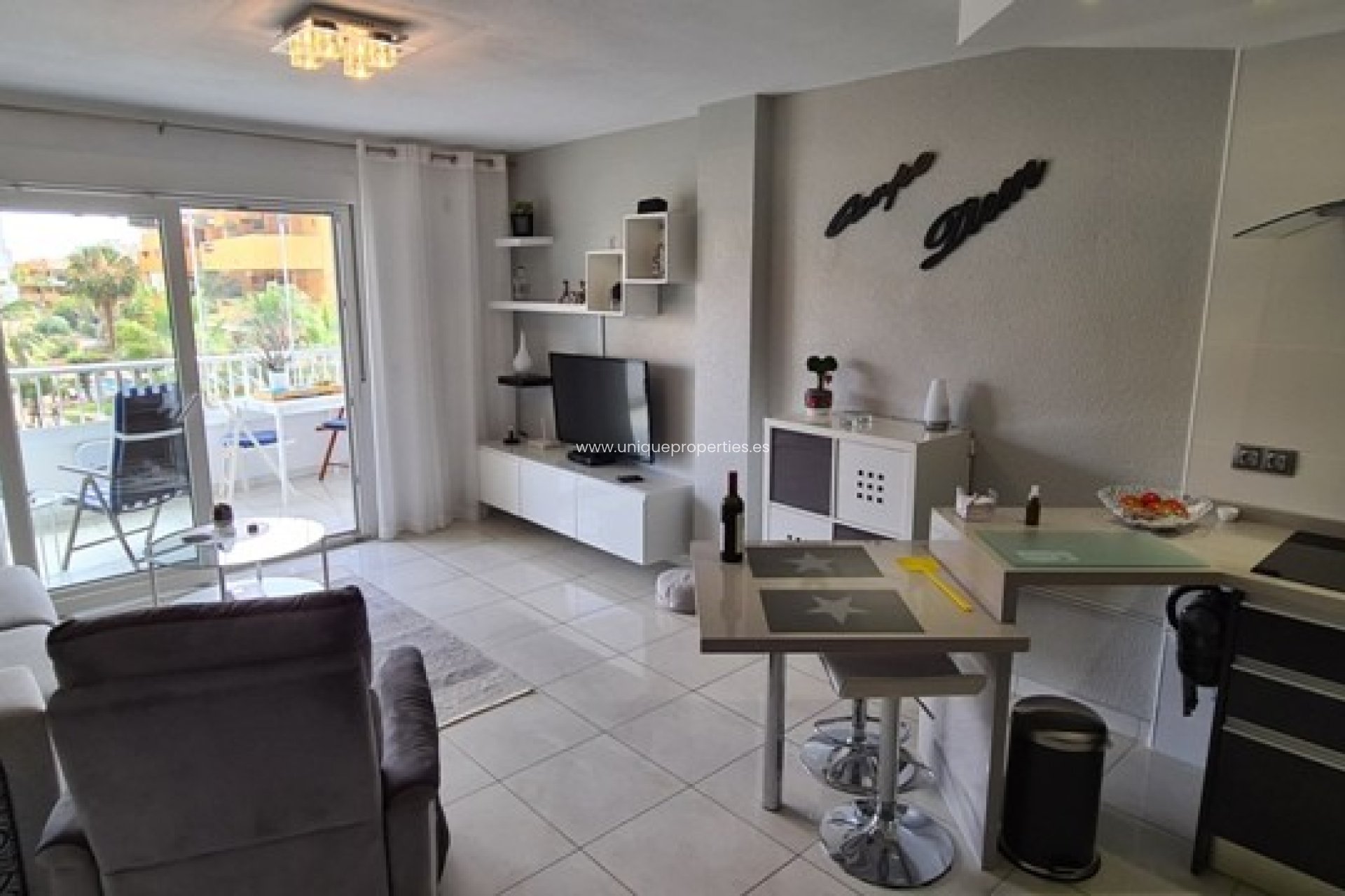 Reventa - Apartment -
Orihuela Costa - Punta Prima