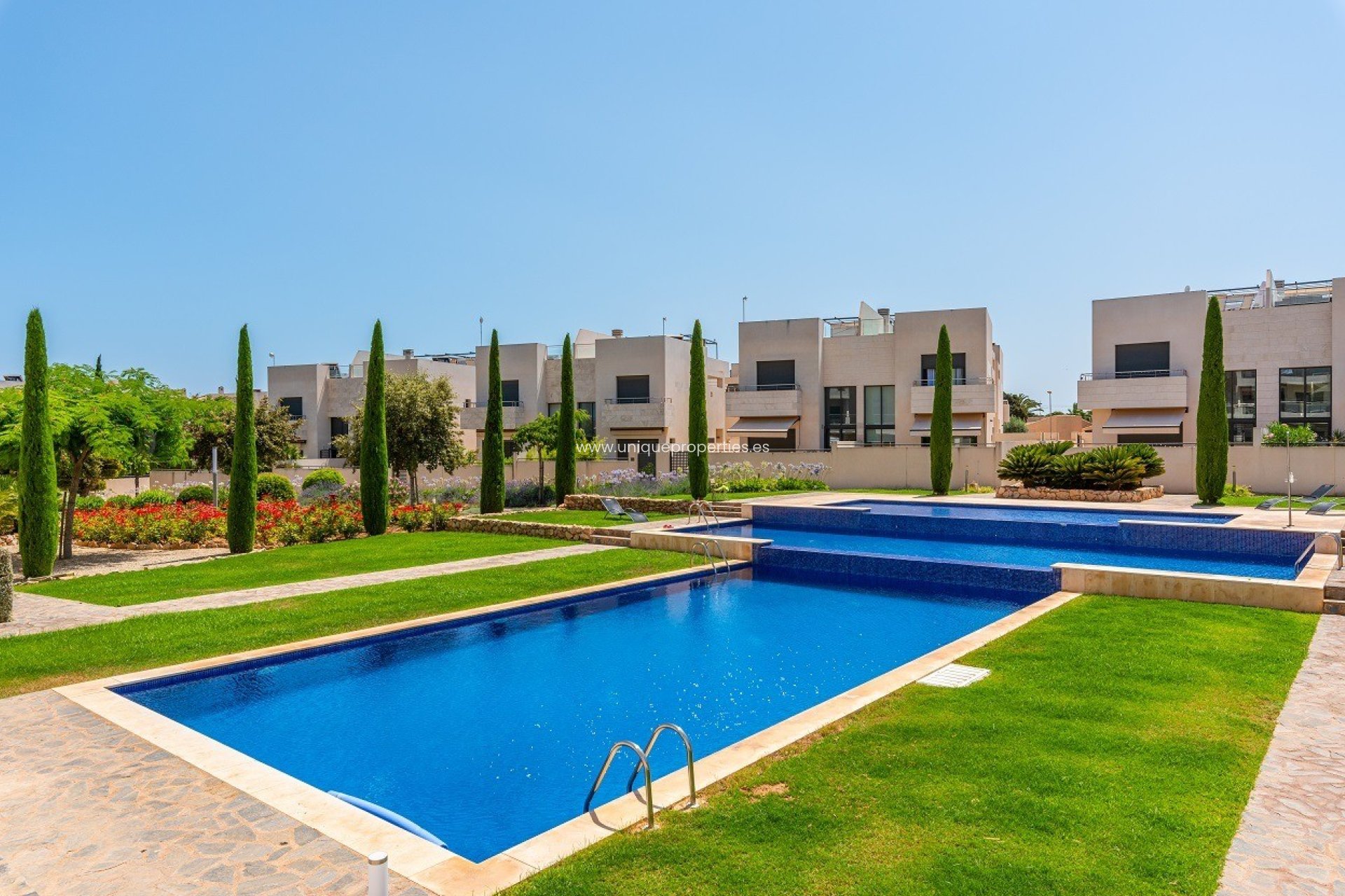 Reventa - Apartment -
Orihuela Costa