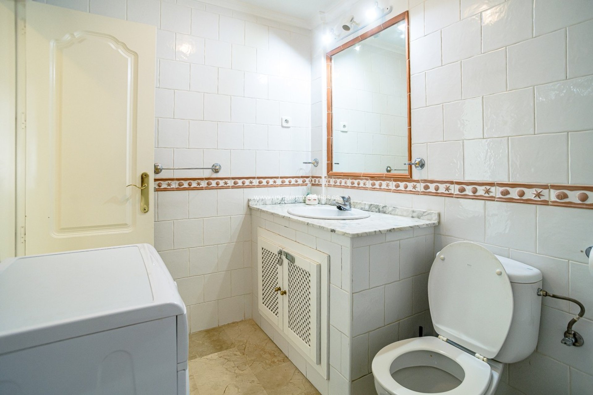Reventa - Apartment -
Orihuela - VILLAMARTÍN