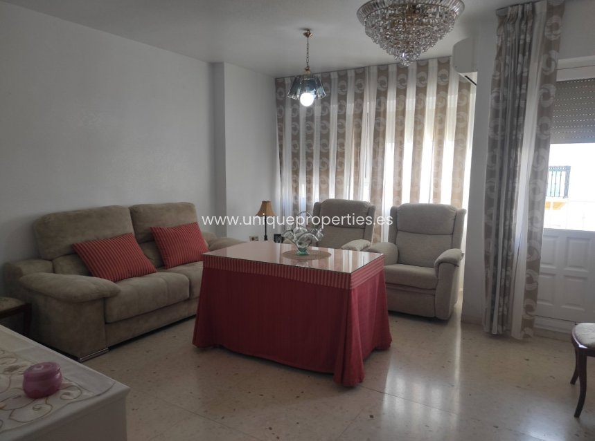 Reventa - Apartment -
Purchena