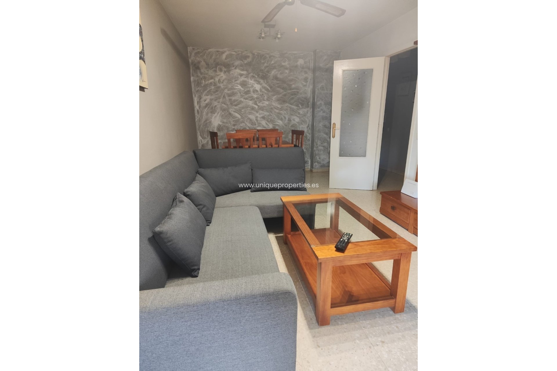 Reventa - Apartment -
Seron