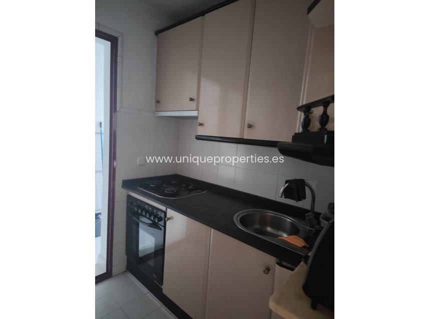 Reventa - Apartment -
Seron