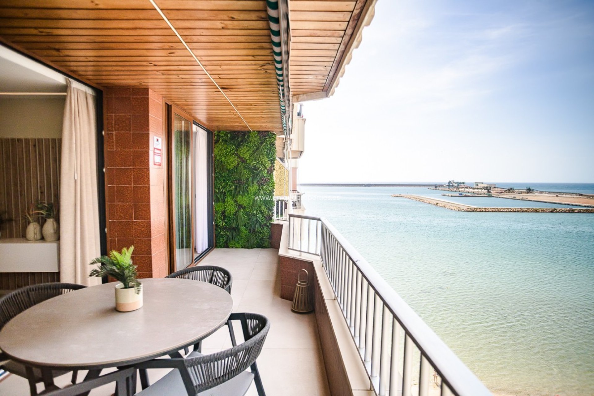 Reventa - Apartment -
Torrevieja - Acequion
