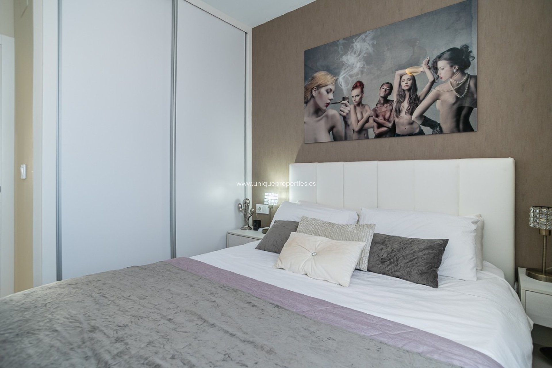 Reventa - Ático -
CARTAGENA - Mar de Cristal