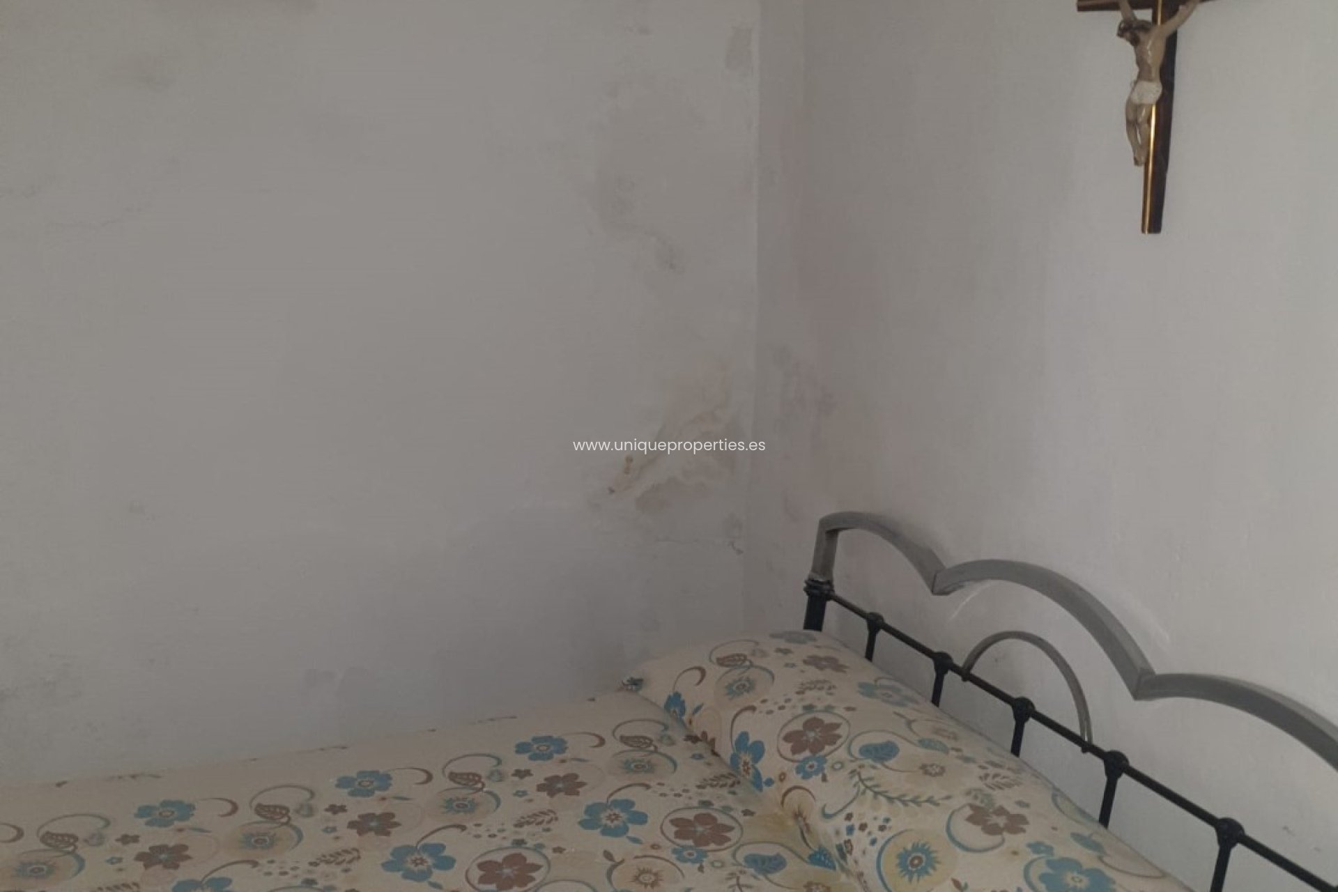 Reventa - Cave House -
Caniles