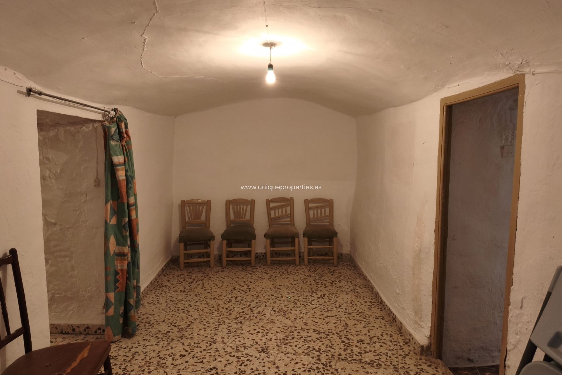 Reventa - Cave House -
Caniles