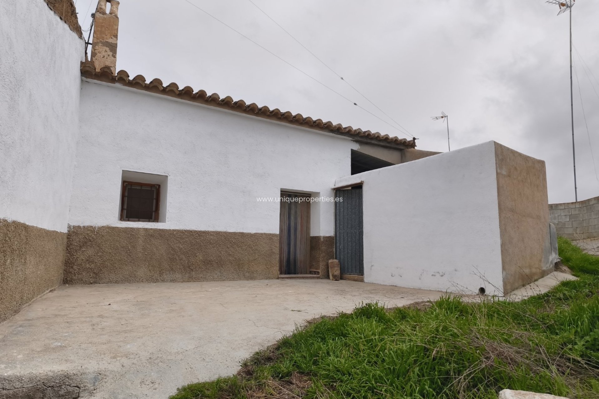 Reventa - Cave House -
Caniles