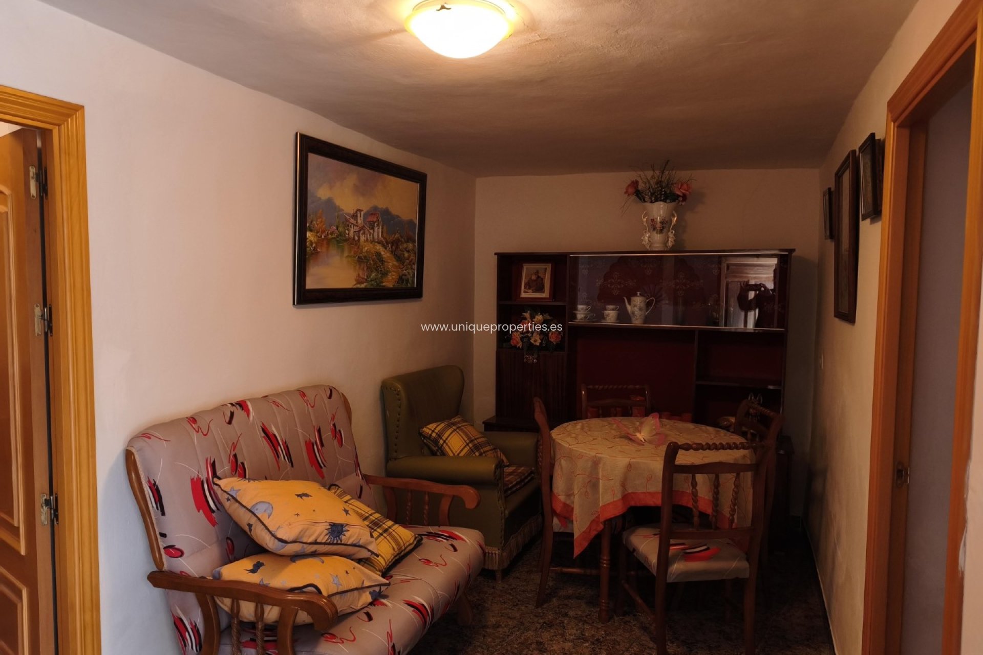 Reventa - Cave House -
Caniles