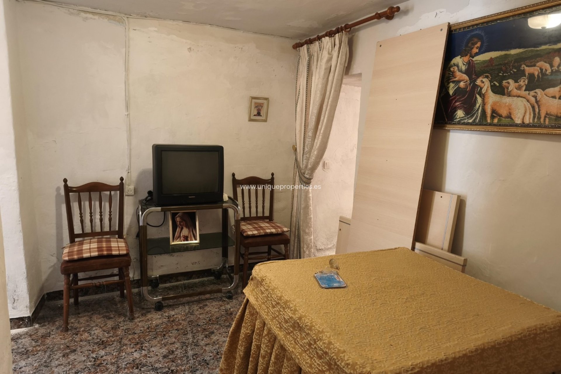 Reventa - Cave House -
Caniles